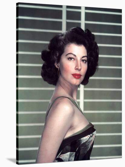 Ava Gardner early 50'S (photo)-null-Stretched Canvas