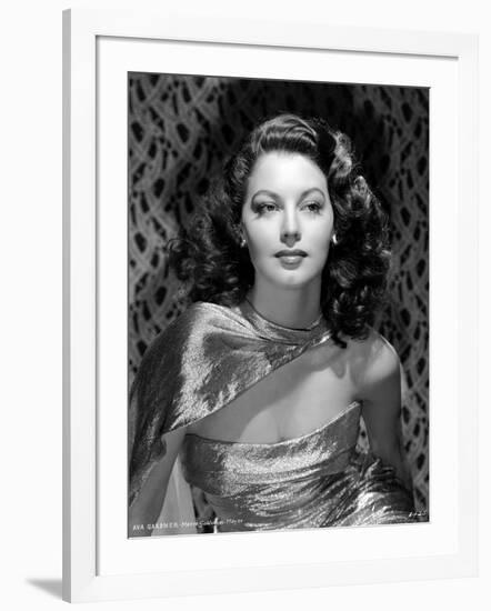 Ava Gardner in the 40's (b/w photo)-null-Framed Photo