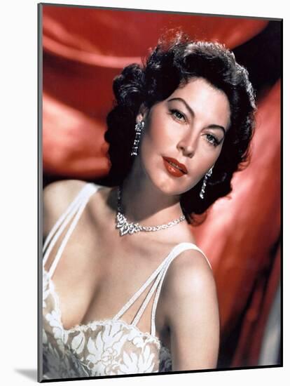 Ava Gardner-null-Mounted Photo