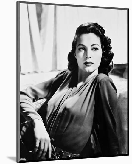 Ava Gardner-null-Mounted Photo