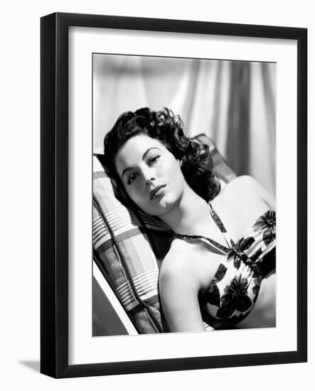 Ava Gardner-null-Framed Photographic Print