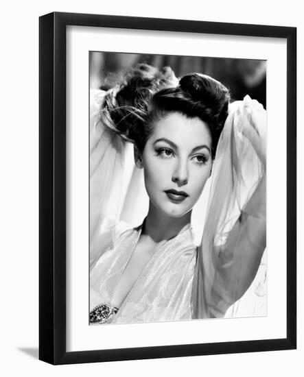 Ava Gardner-null-Framed Photographic Print