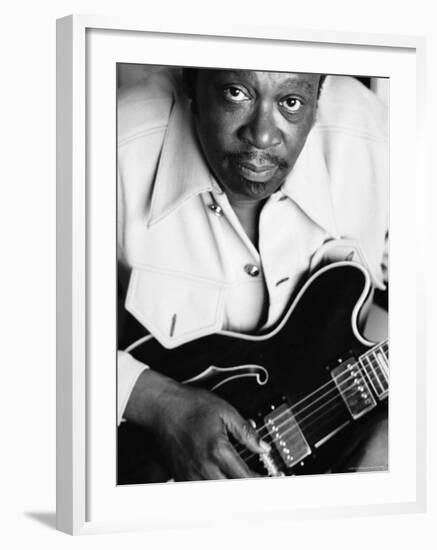 B.B. King-John Shearer-Framed Premium Photographic Print