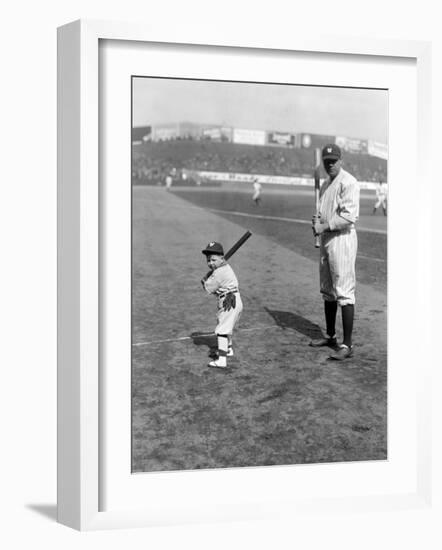 Babe Ruth and Mascot, 1922-null-Framed Photo