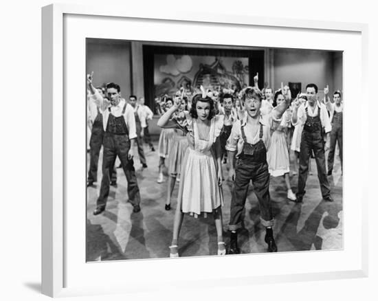 Babes on Broadway, 1941-null-Framed Photographic Print