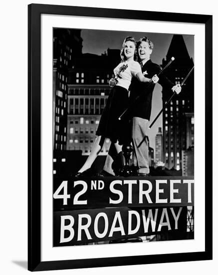 Babes on Broadway, 1941-null-Framed Photographic Print