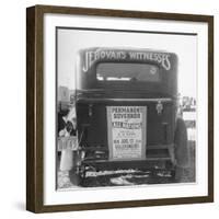 Back of Car Advertising for Jehovah's Witnesses' Activities at Wrigley Field-Loomis Dean-Framed Photographic Print