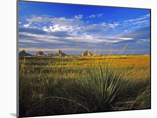 Badlands National Park, South Dakota, USA-Chuck Haney-Mounted Photographic Print