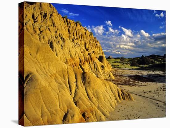 Badlands of Theodore Roosevelt National Park, North Dakota, USA-Chuck Haney-Stretched Canvas