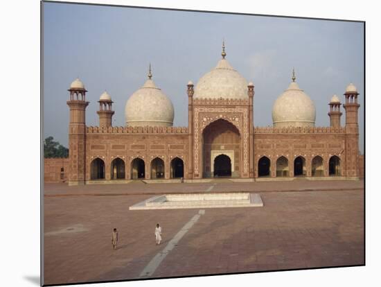 Badshahi Mosque in Lahore, Punjab, Pakistan-Poole David-Mounted Photographic Print