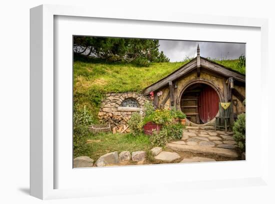 Baggin Hobbit Home New Zealand-null-Framed Premium Giclee Print