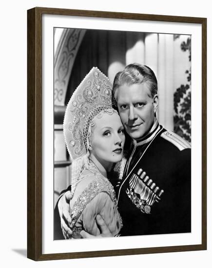 BALALAIKA, 1939 directed by REINHOLD SCHUNZEL Ilona Massey and Nelson Eddy (b/w photo)-null-Framed Photo