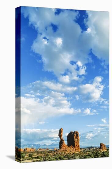 Balanced Rock, Arches National Park, Utah, USA-Ali Kabas-Stretched Canvas