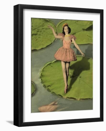 Ballerina-J Hovenstine Studios-Framed Giclee Print