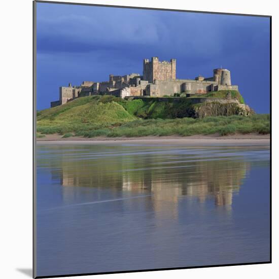 Bamburgh Castle, Northumberland, England, United Kingdom, Europe-Roy Rainford-Mounted Photographic Print