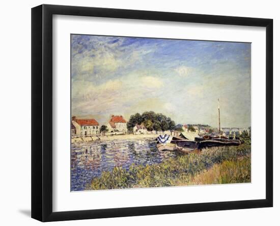 Banks of the Loing at Saint-Mammes-Alfred Sisley-Framed Giclee Print