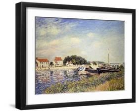 Banks of the Loing at Saint-Mammes-Alfred Sisley-Framed Giclee Print