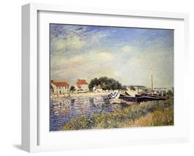 Banks of the Loing at Saint-Mammes-Alfred Sisley-Framed Giclee Print