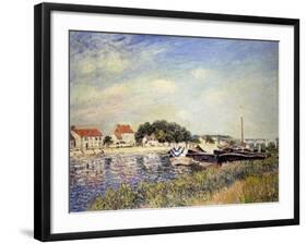 Banks of the Loing at Saint-Mammes-Alfred Sisley-Framed Giclee Print