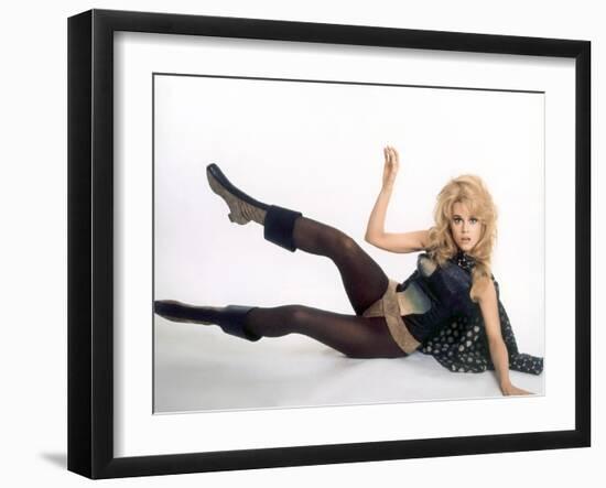 BARBARELLA, 1967 directed by ROGER VADIM Jane Fonda (photo)-null-Framed Photo