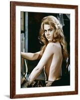 BARBARELLA, 1967 directed by ROGER VADIM Jane Fonda (photo)-null-Framed Photo