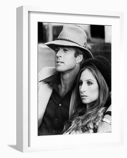 Barbra Streisand, Robert Redford, the Way We Were, 1973-null-Framed Photographic Print