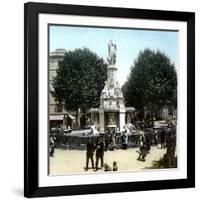 Barcelona (Spain), Fountain on the Palace Square-Leon, Levy et Fils-Framed Photographic Print