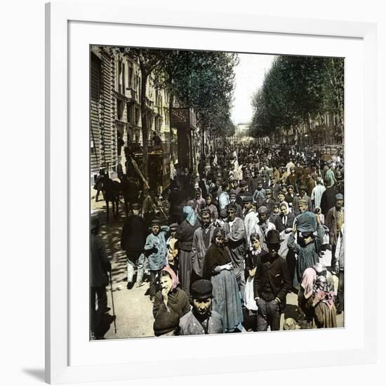 Barcelona (Spain), La Rambla Del Estudientes-Leon, Levy et Fils-Framed Photographic Print