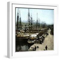 Barcelona (Spain), View of the Port-Leon, Levy et Fils-Framed Photographic Print