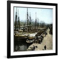 Barcelona (Spain), View of the Port-Leon, Levy et Fils-Framed Photographic Print