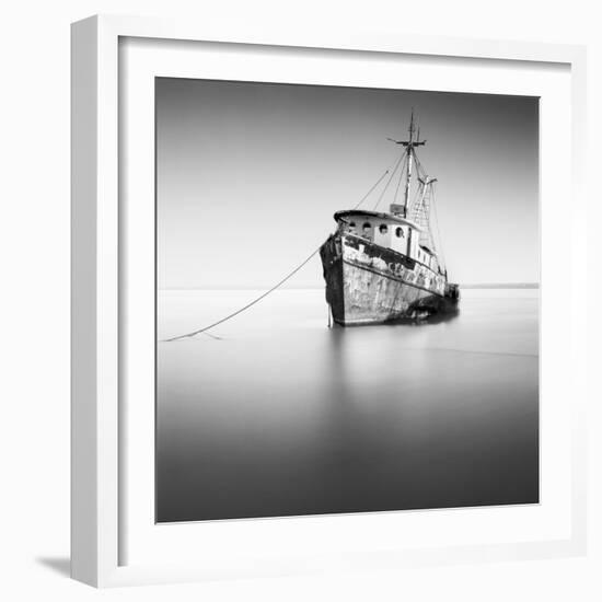 Barco Hundido-Moises Levy-Framed Photographic Print