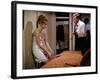 BAREFOOT IN THE PARK, 1967 directed by GENE SACHS Jane Fonda and Robert Redford (photo)-null-Framed Photo