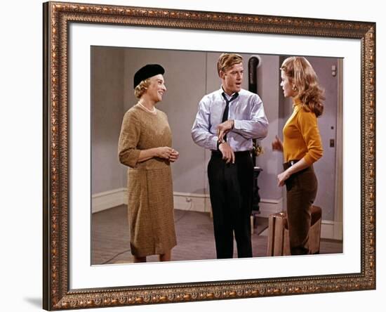 BAREFOOT IN THE PARK, 1967 directed by GENE SACHS Mildred Natwick, Robert Redford and Jane Fonda (p-null-Framed Photo