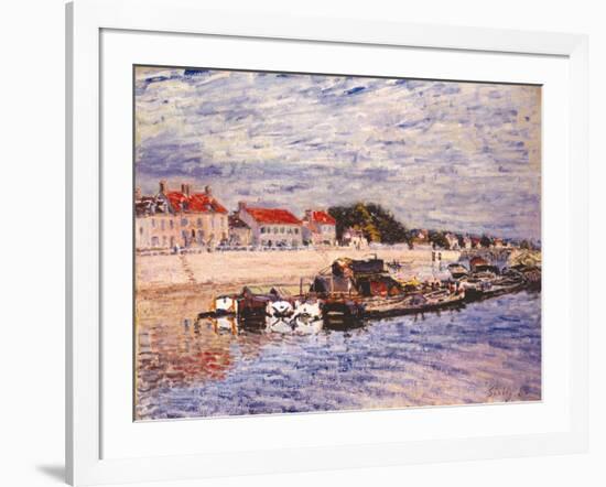 Barges on the Loing at Saint-Mammès, 1885-Alfred Sisley-Framed Giclee Print