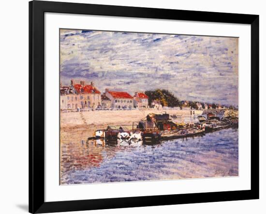 Barges on the Loing at Saint-Mammès, 1885-Alfred Sisley-Framed Giclee Print