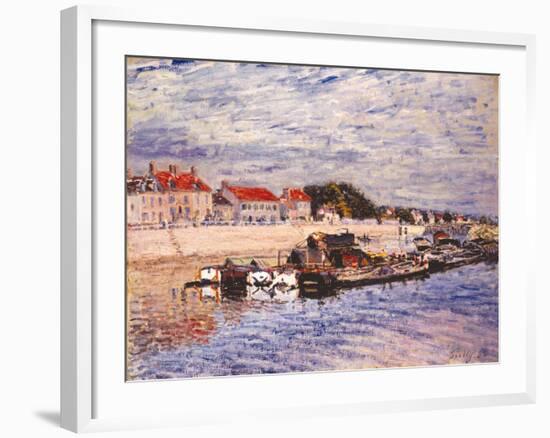 Barges on the Loing at Saint-Mammès, 1885-Alfred Sisley-Framed Giclee Print