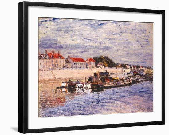 Barges on the Loing at Saint-Mammès, 1885-Alfred Sisley-Framed Giclee Print