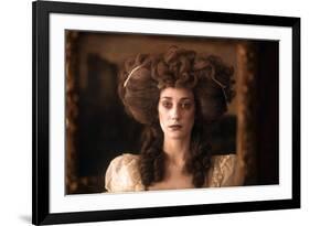 BARRY LYNDON, 1975 directed by STANLEY KUBRICK Marisa Berenson (photo)-null-Framed Photo