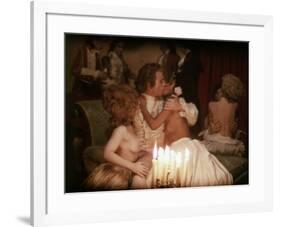 BARRY LYNDON, 1975 directed by STANLEY KUBRICK Ryan O'Neal (photo)-null-Framed Photo