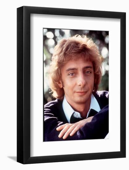 Barry Manilow Singer. 1983-null-Framed Photographic Print