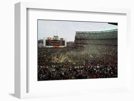 Baseball Fans Celebrating Victory-null-Framed Photographic Print