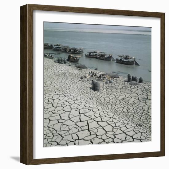 Basketmakers on the Shores of the Indus River-Paul Almasy-Framed Photographic Print