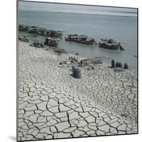 Basketmakers on the Shores of the Indus River-Paul Almasy-Mounted Photographic Print