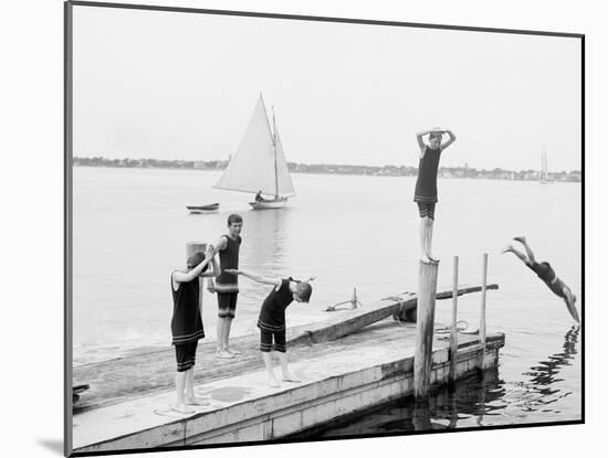 Bathing at Manhansett I.E. Manhanset House, Shelter Island, N.Y.-null-Mounted Photo