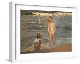 Bathing Children at the Beach of Valencia, 1910-Joaquin Sorolla-Framed Giclee Print