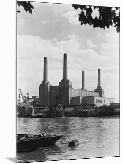 Battersea Power Station-null-Mounted Photographic Print