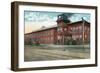 Battle Creek, Michigan - Nichols and Shepard Plant Exterior-Lantern Press-Framed Art Print