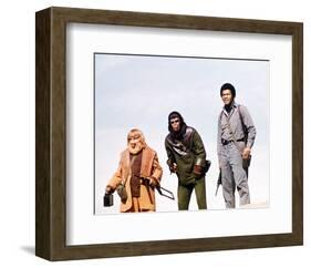 Battle for the Planet of the Apes-null-Framed Photo