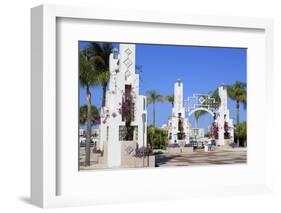 Bayfront, Sarasota, Florida, United States of America, North America-Richard Cummins-Framed Photographic Print