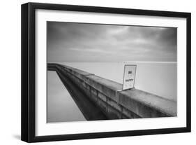 Be Happy-Moises Levy-Framed Photographic Print